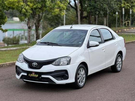 TOYOTA ETIOS 1.5 X PLUS 16V FLEX 4P MANUAL